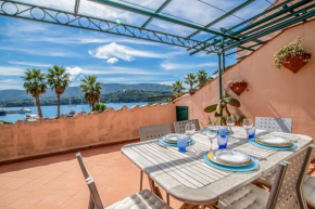 Il mare in terrazza Porto Azzurro